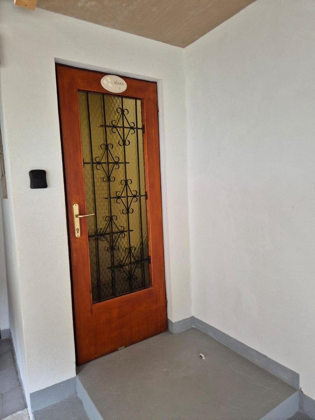 Kiara Rooms Jesenice Exterior foto